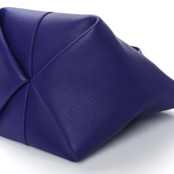 Mansur Gavriel purple Mini Tulipano top handle crossbody tote bag NWOT - Picture 7 of 15